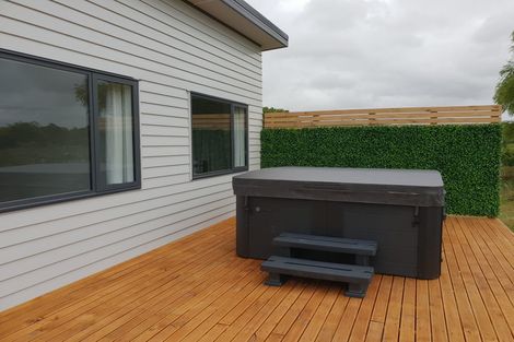 Photo of property in 1599 State Highway 2, Waipawa, 4275