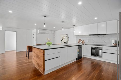 Photo of property in 14a Angelo Drive, Frankton, Queenstown, 9300