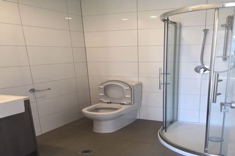 Photo of property in Apollo Apartments, 201/46 Rosedale Road, Rosedale, Auckland, 0632