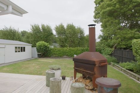 Photo of property in 14 Leybourne Avenue, Waikanae, 5036