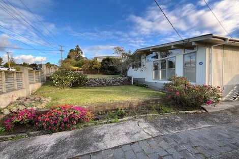 Photo of property in 24 Stanley Road, Glenfield, Auckland, 0629