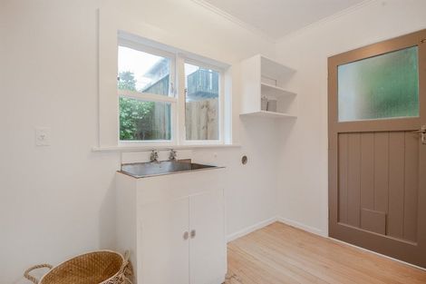 Photo of property in 119 Ruskin Road, Newlands, Wellington, 6037