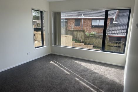 Photo of property in 45b Greenvalley Rise, Glenfield, Auckland, 0629