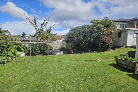 Photo of property in 43 Margaret Road, Papatoetoe, Auckland, 2025