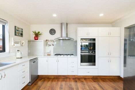 Photo of property in 19 Fiona Crescent, Feilding, 4702
