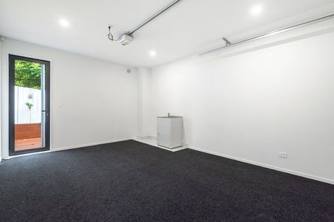 Photo of property in 61a Knights Road, Rothesay Bay, Auckland, 0630