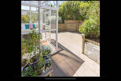 Photo of property in 6 Chesterton Street, Johnsonville, Wellington, 6037