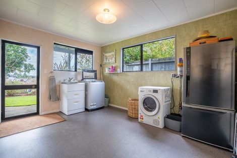 Photo of property in 13 Houhere Place, Pukete, Hamilton, 3200