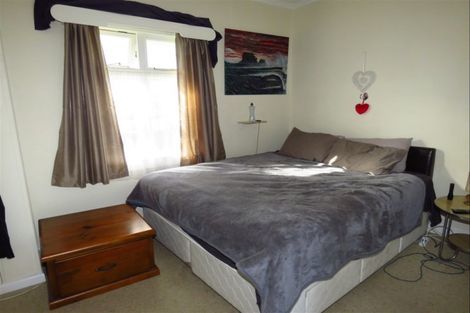 Photo of property in 12 Forbes Street, Westport, 7825