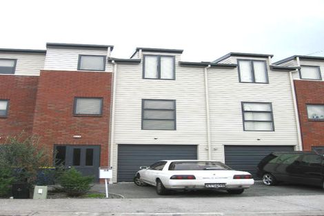 Photo of property in 34 Verdale Circle, Glen Eden, Auckland, 0602