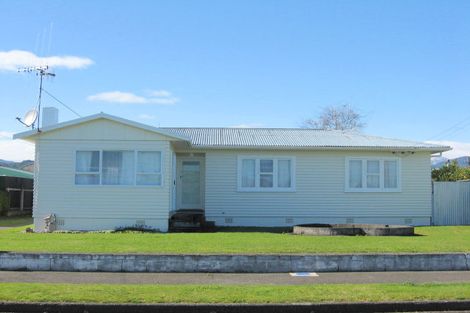 Photo of property in 4 Ferguson Street, Levin, 5510