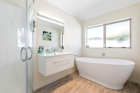 Photo of property in 125 Gloucester Road, Mount Maunganui, 3116