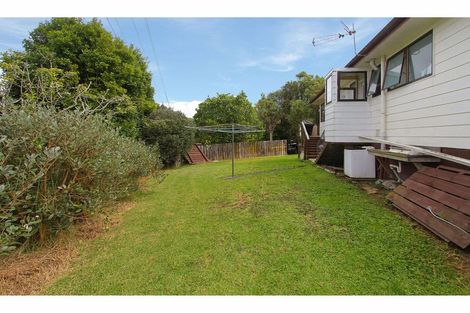 Photo of property in 32 Hiwihau Place, Glenfield, Auckland, 0629