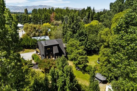 Photo of property in 17 Wairau Road, Albert Town, Wanaka, 9305
