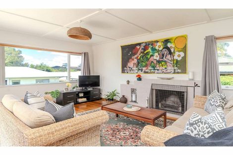 Photo of property in 38 Cobham Road, Kerikeri, 0230