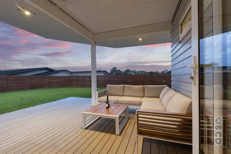 Photo of property in 59 Queen Street, Riverhead, 0820