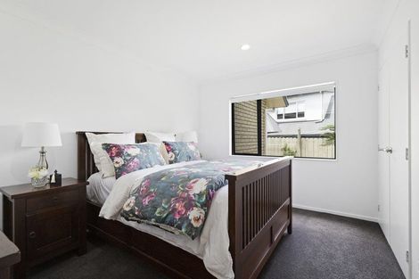 Photo of property in 36 Max Short Drive, Pukekohe, 2120