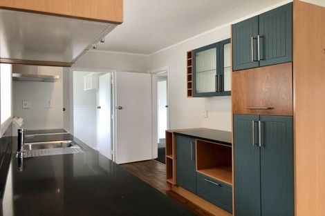 Photo of property in 12 Sacha Place, Glenview, Hamilton, 3206