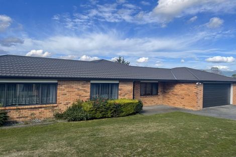 Photo of property in 70 Kirton Drive, Riverstone Terraces, Upper Hutt, 5018