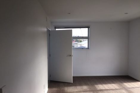 Photo of property in 43 Grafton Street, Waltham, Christchurch, 8011