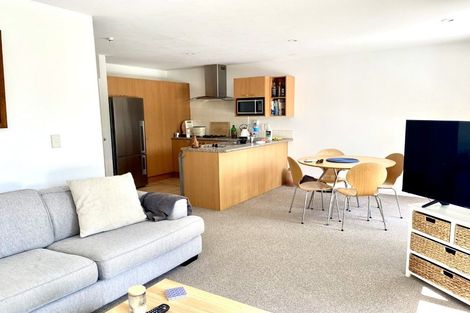 Photo of property in 3/42 Fields Parade, Oteha, Auckland, 0632