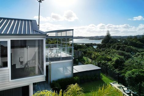 Photo of property in 1/53 Rosario Crescent, Red Beach, 0932