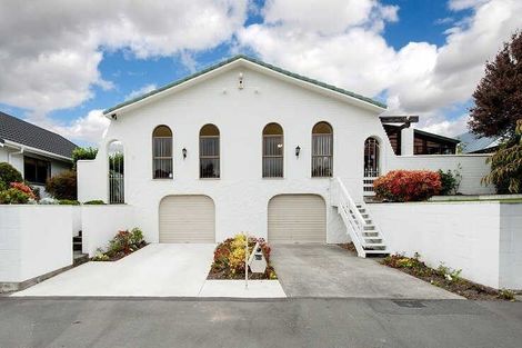 Photo of property in 217 Maidstone Road, Avonhead, Christchurch, 8042