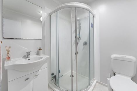 Photo of property in 34 Golden Terrace, Queenstown, 9300