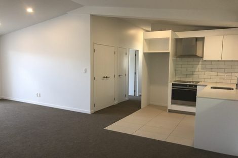 Photo of property in 10/74u Derwent Street, Island Bay, Wellington, 6023