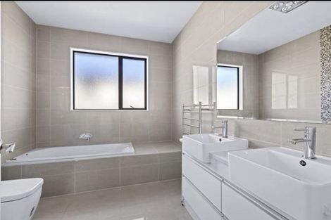 Photo of property in 81 Totara Views Drive, Silverdale, 0932