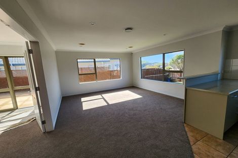 Photo of property in 10 Sandybrow, Churton Park, Wellington, 6037