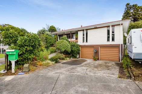 Photo of property in 8 Totara Terrace, Inglewood, 4330