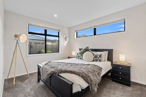 Photo of property in 64 Heathfield Drive, Mosgiel, 9024