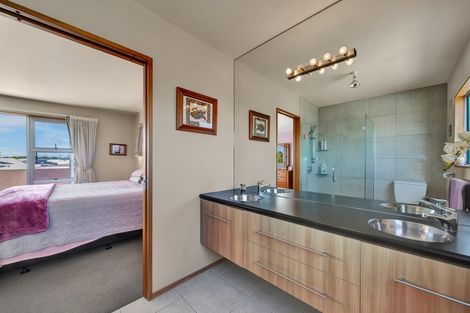 Photo of property in 19 Mccarthy Street, Hawera, 4610