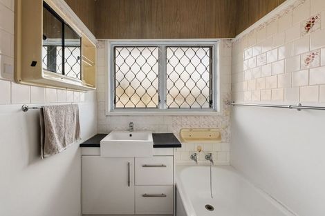 Photo of property in 2/75 Coronation Road, Papatoetoe, Auckland, 2025