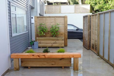 Photo of property in 17 Dominion Park Street, Johnsonville, Wellington, 6037