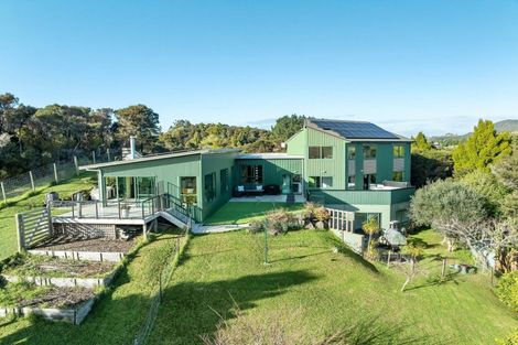 Photo of property in 1559 Pataua Road North, Pataua North, Whangarei, 0175