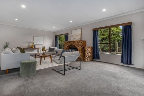 Photo of property in 189 Tararua Road, Levin, 5571