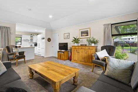 Photo of property in 5 Villa Grove, Ilam, Christchurch, 8041