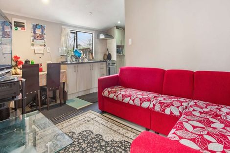 Photo of property in 61 Heybridge Street, Manurewa, Auckland, 2102