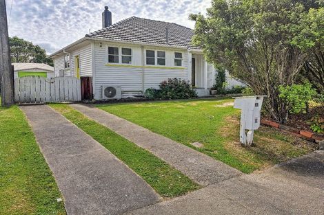 Photo of property in 69 Sladden Street, Naenae, Lower Hutt, 5011