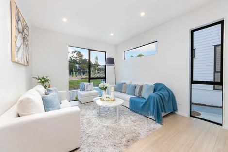 Photo of property in 7a Buisson Glade, West Harbour, 0618