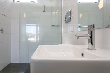 Photo of property in 300 Lake Terrace, Two Mile Bay, Taupo, 3330