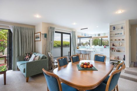 Photo of property in 21 Idesia Grove, Richmond, 7020