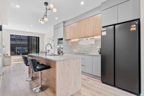 Photo of property in 17 Peihana Road, Hobsonville, Auckland, 0616