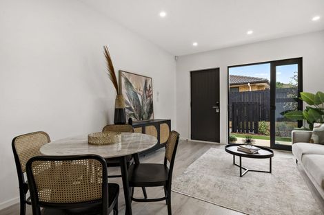 Photo of property in 8/39 Brandon Road, Glen Eden, Auckland, 0602