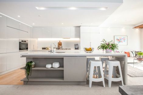 Photo of property in Clyde Quay Wharf, 7u1b Clyde Quay Wharf, Te Aro, Wellington, 6011