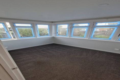 Photo of property in 19 Lambeth Crescent, Northcote, Christchurch, 8052