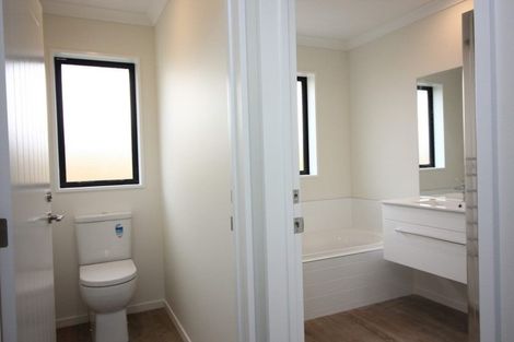 Photo of property in 19 Kendon Drive, Rolleston, 7614