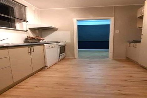 Photo of property in 106 Moorefield Road, Johnsonville, Wellington, 6037